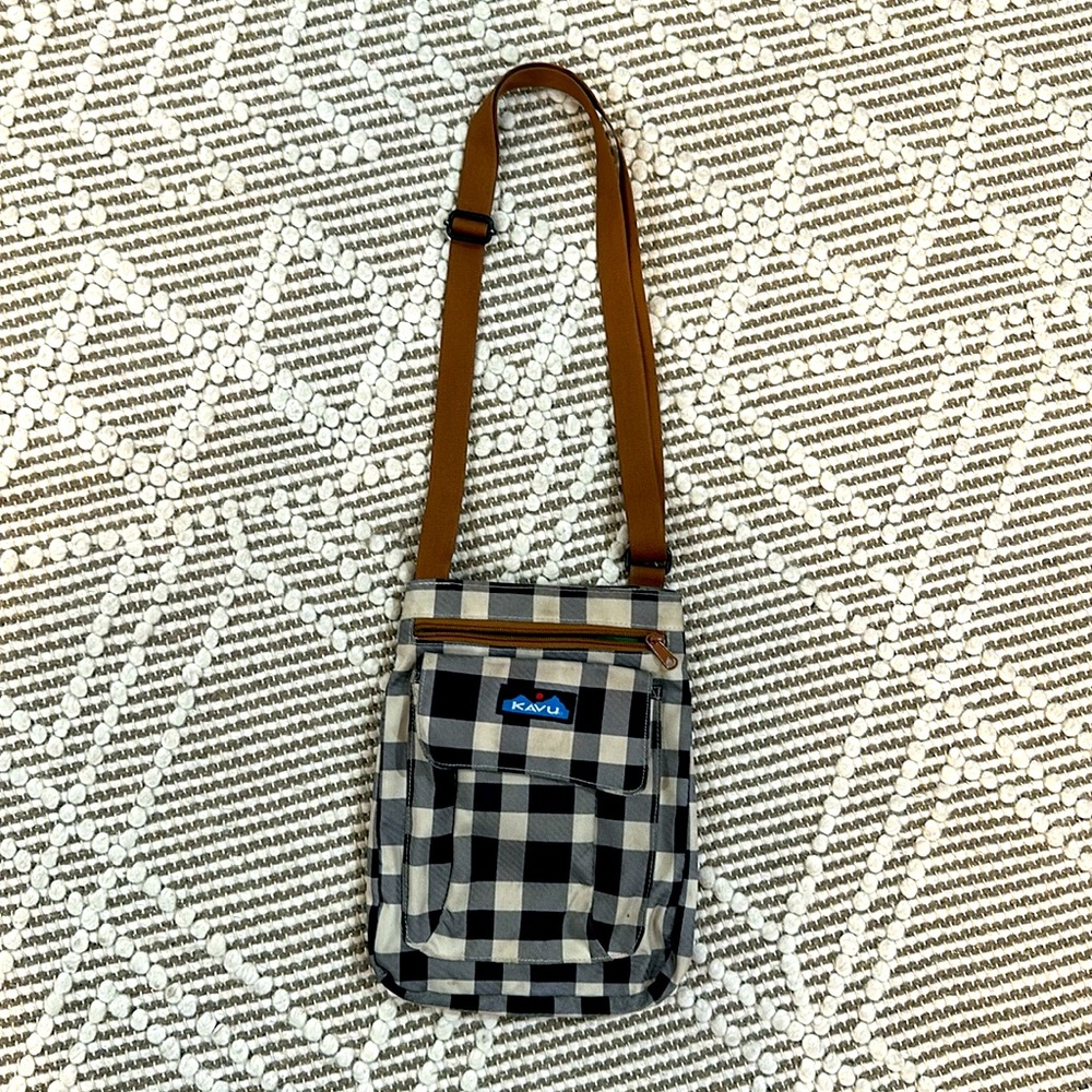 KAVU Crossbody Purse / Bag Black & White Buffalo Plaid